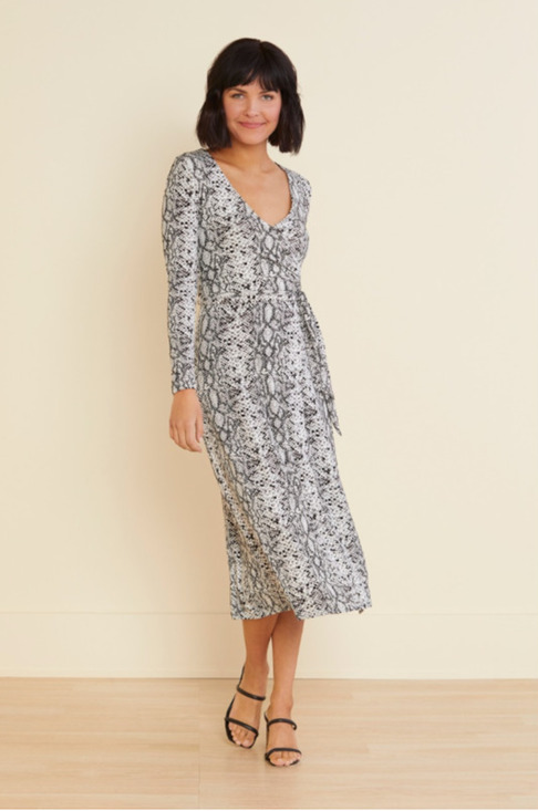 Good American Dresses & Skirts - GOOD AMERICAN NWT The Runaround Animal Print Long Sleeve Wrap Dress // XS